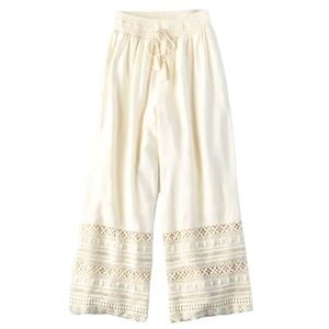 ✨BNWOT - American Eagle Palazzo Pants - Cream - size S✨